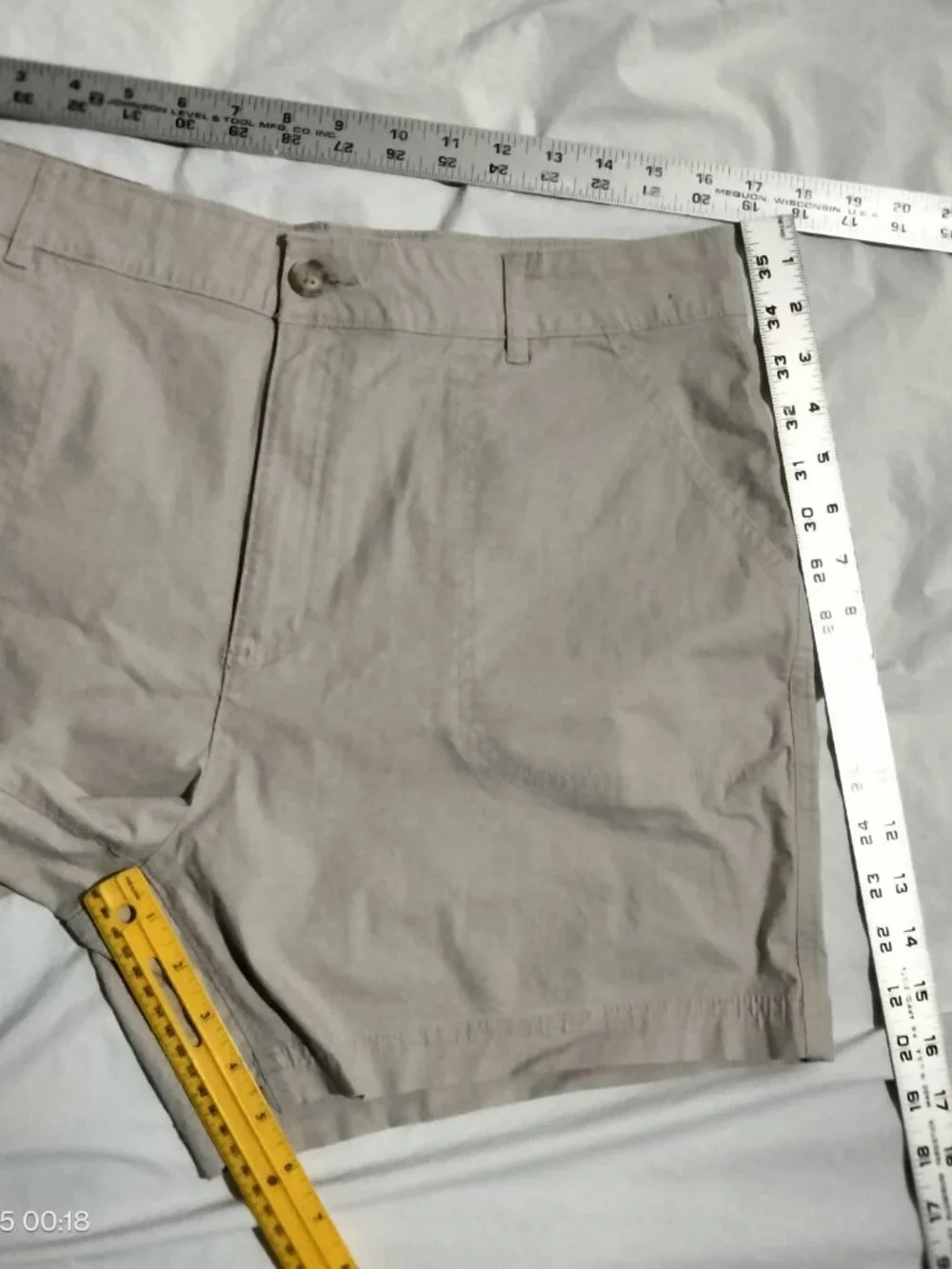 Eddie Bauer Women's Ripstop Shorts Tan Size 14 5